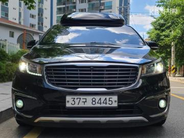 Kia Carnival 9인승 2.2 디젤 하이리무진 — foto 1
