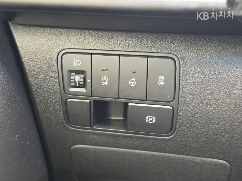 Hyundai Staria — miniaturë 12