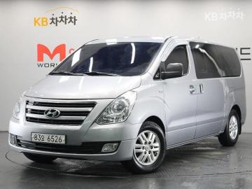 Hyundai Starex 5인승 밴 CVX — foto 1