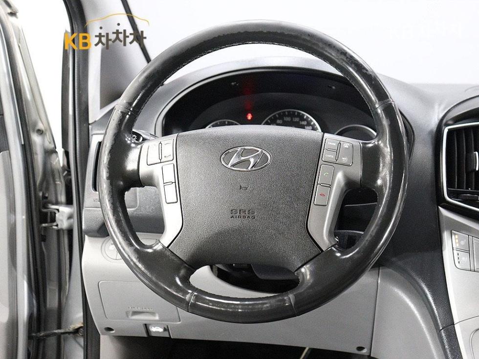 Hyundai Starex — miniaturë 15