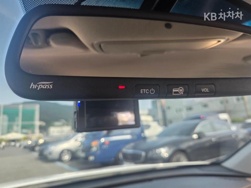 Kia K5 — miniaturë 16