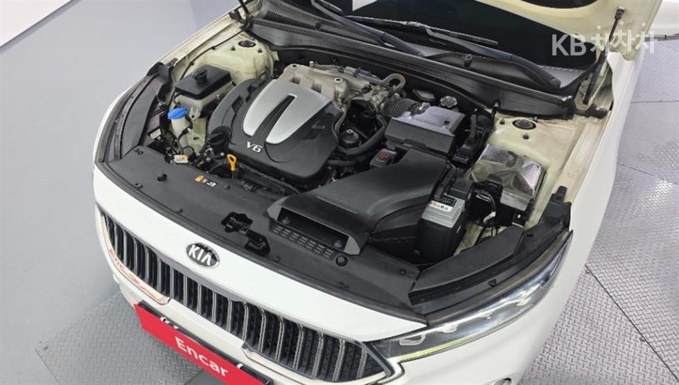 Kia K7 — miniaturë 6