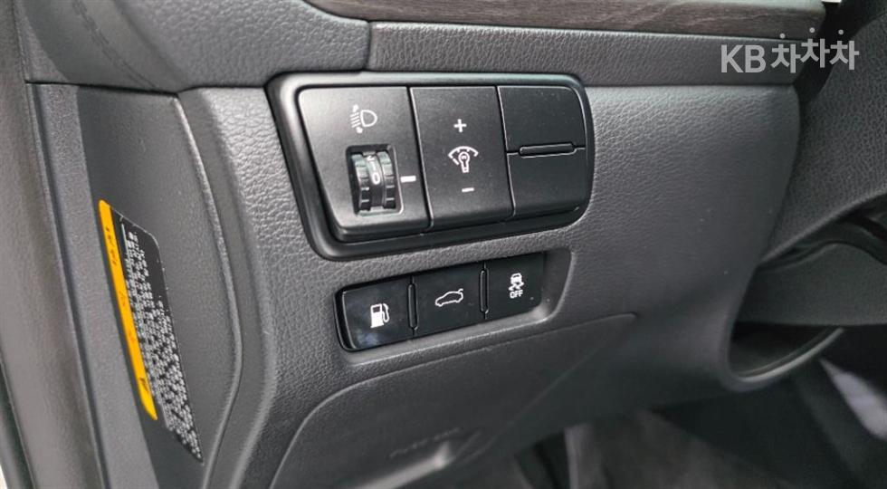 Kia K7 — miniaturë 19