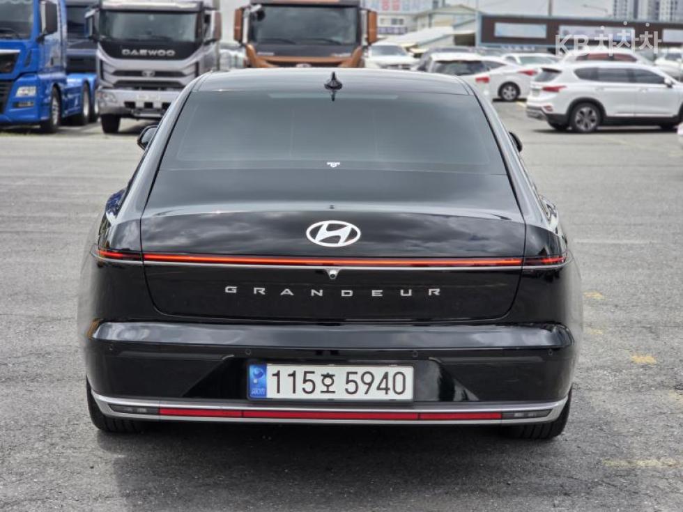 Hyundai Grandeur — miniaturë 4