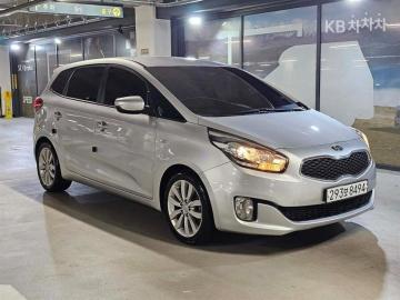 Kia Carens 1.7 VGT 트렌디 5인승 — foto 1