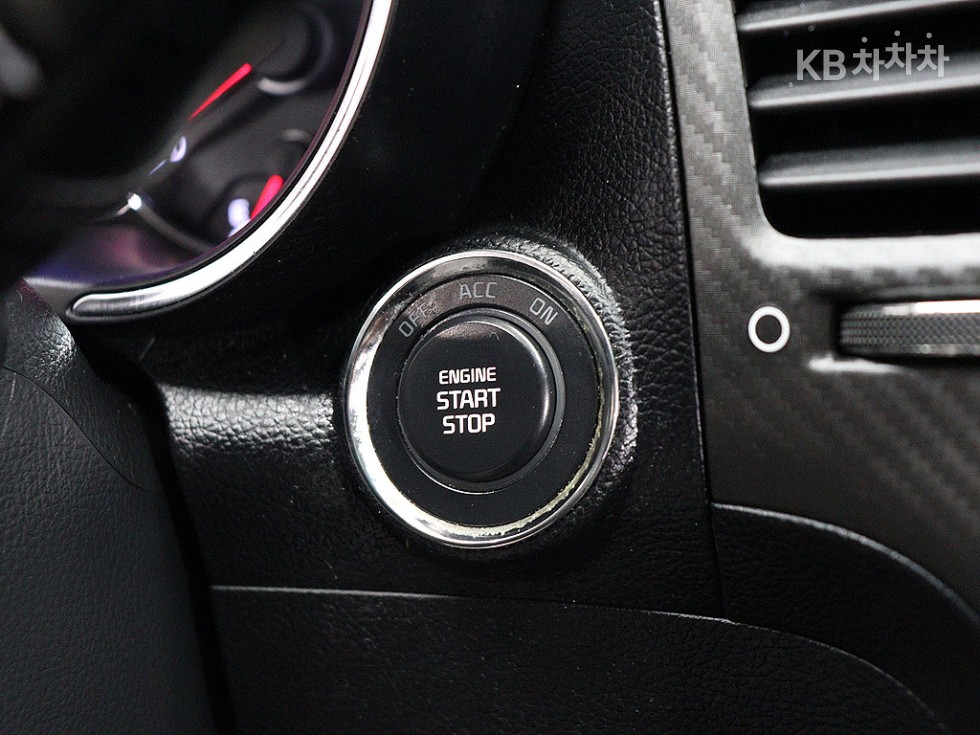 Kia K3 — miniaturë 10