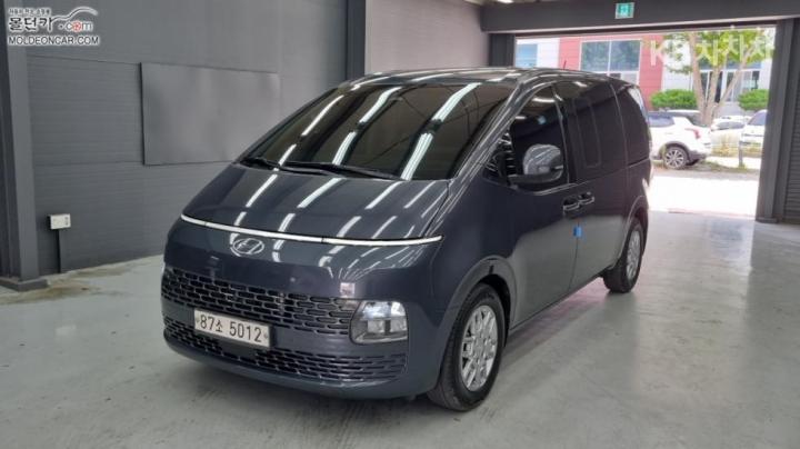 Hyundai Staria Cargo 5-Seater — foto 1