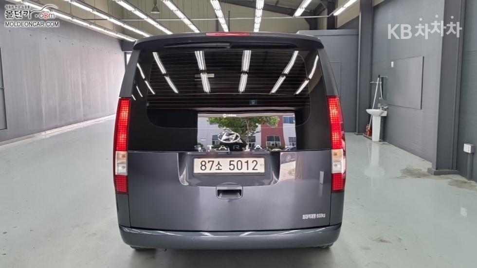 Hyundai Staria — miniaturë 4