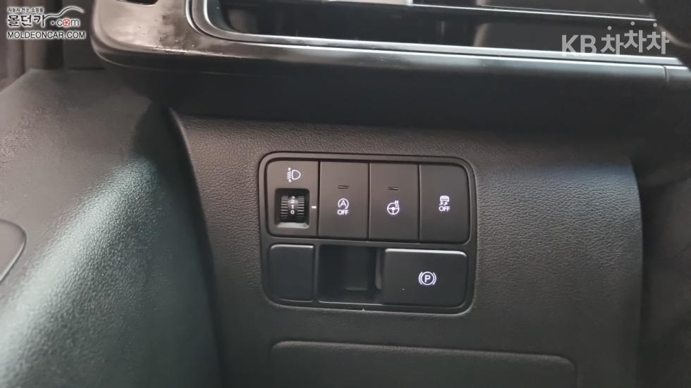 Hyundai Staria — miniaturë 16