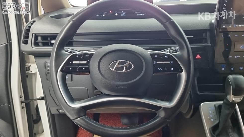 Hyundai Staria — miniaturë 11