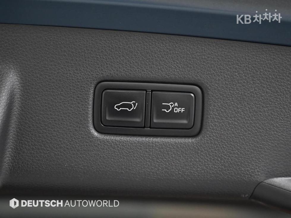 Kia Carnival — miniaturë 18