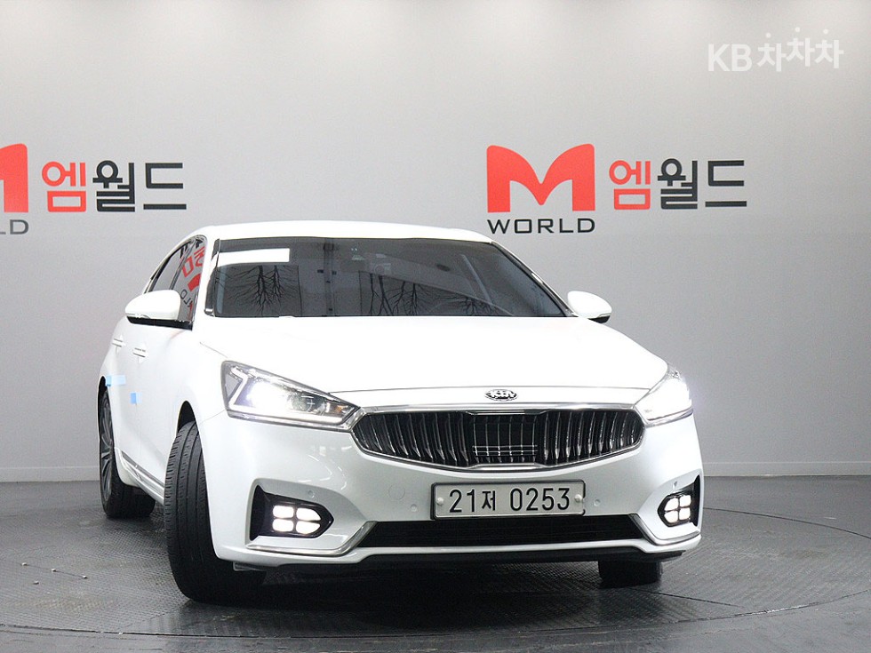 Kia K7 — miniaturë 2