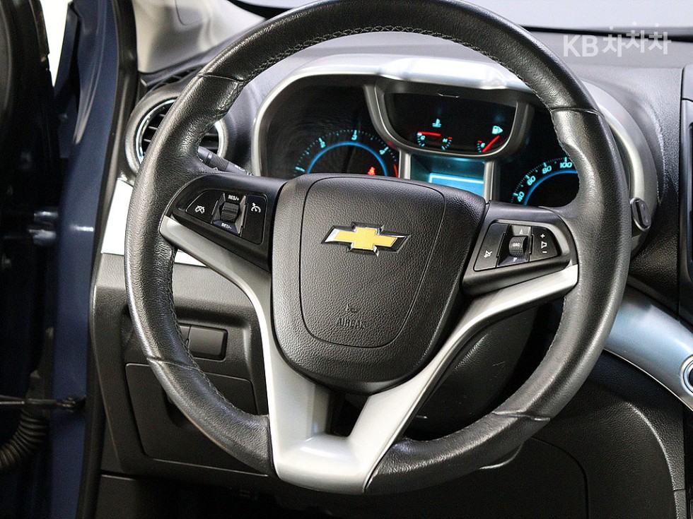 Chevrolet Orlando — miniaturë 15
