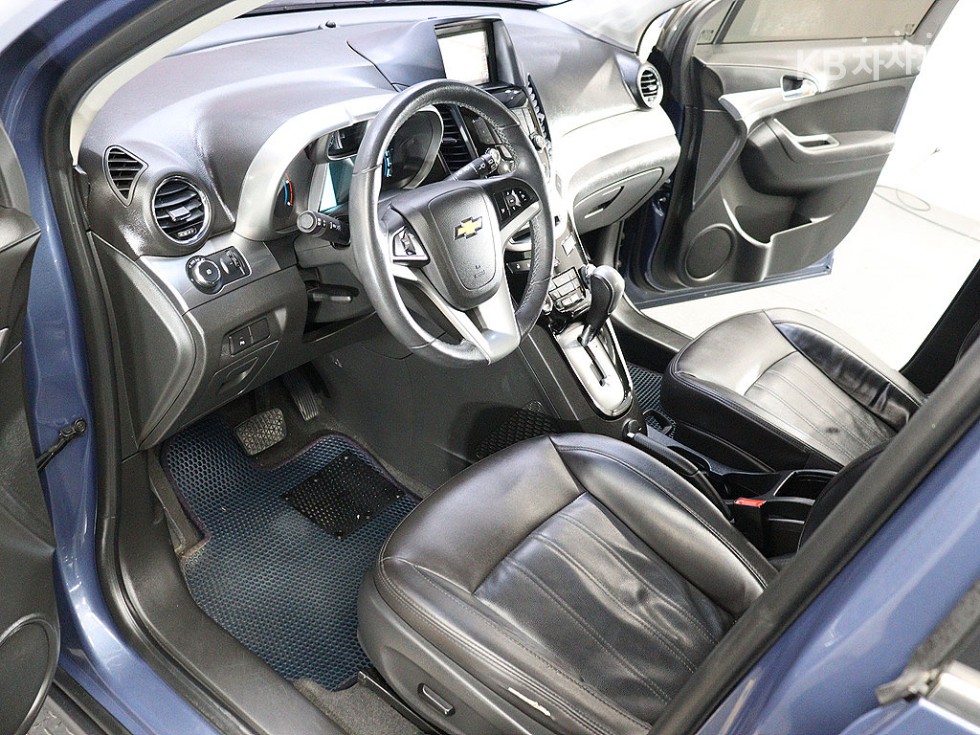Chevrolet Orlando — miniaturë 17