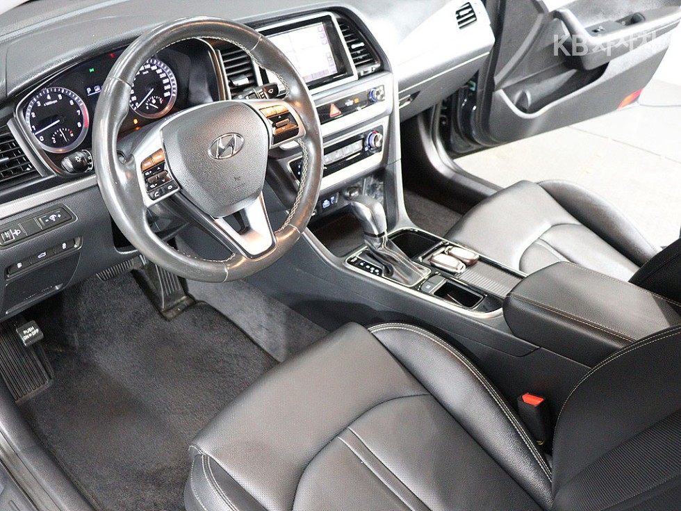 Hyundai Sonata — miniaturë 18