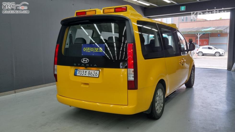 Hyundai Staria — miniaturë 2