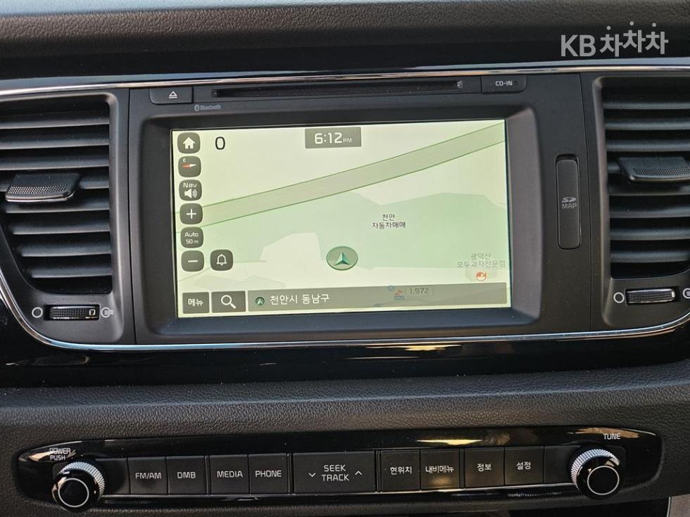 Kia Carnival — miniaturë 14