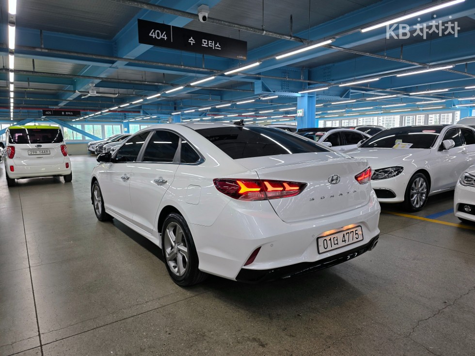 Hyundai Sonata — miniaturë 4