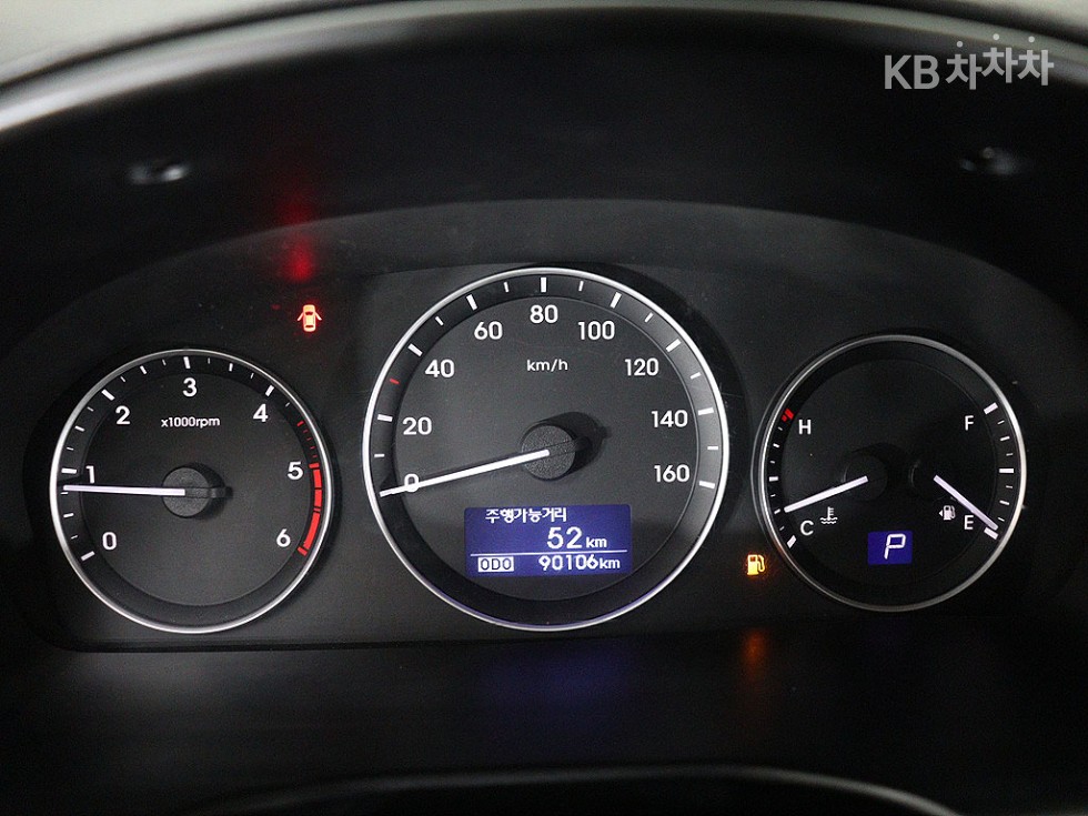Hyundai Starex — miniaturë 5