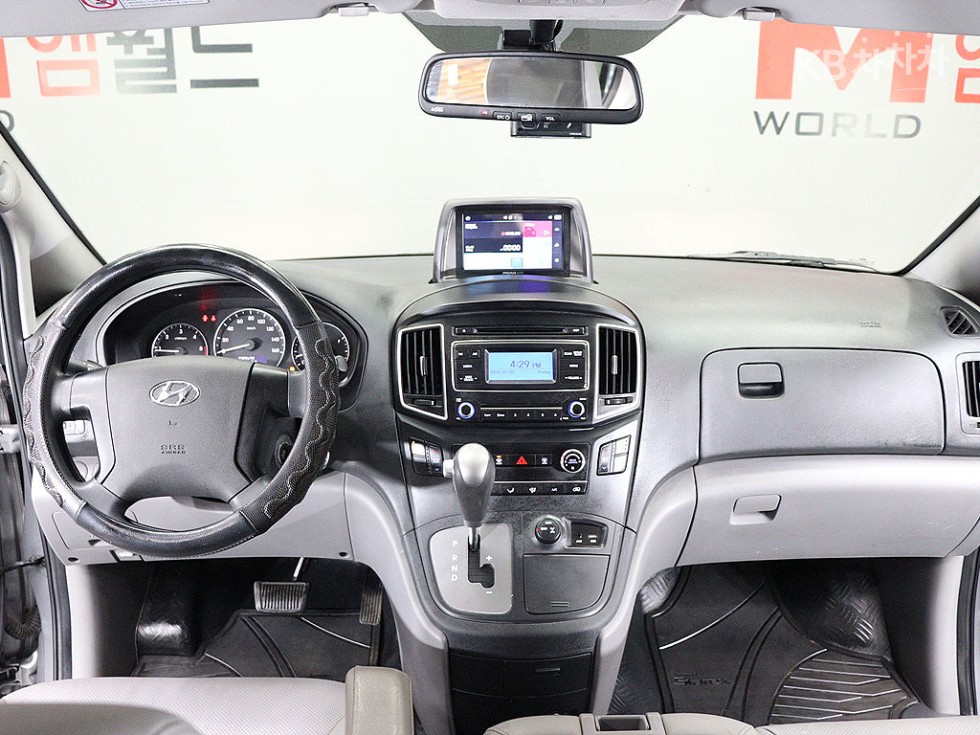 Hyundai Starex — miniaturë 15