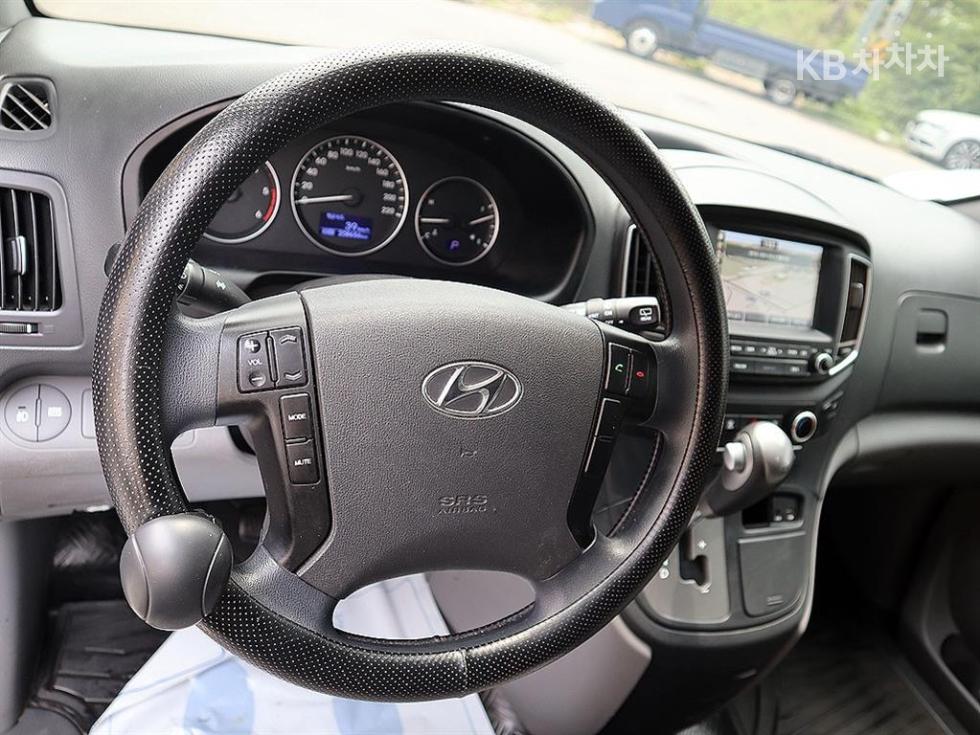 Hyundai Starex — miniaturë 8