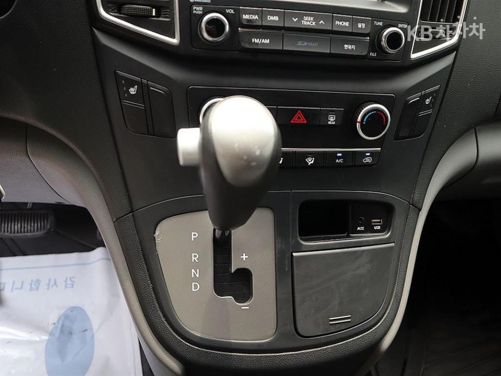 Hyundai Starex — miniaturë 12