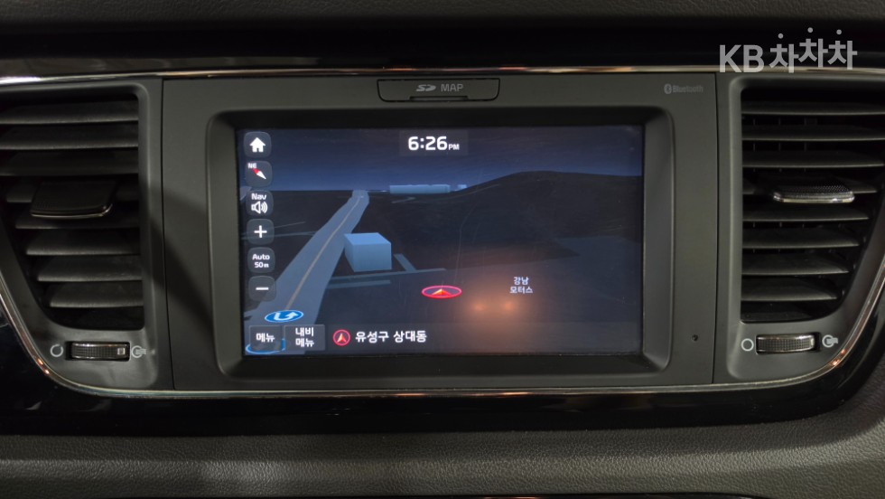 Kia Carnival — miniaturë 12