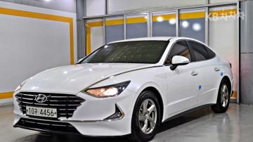 Hyundai Sonata 2.0 LPG 렌터카 — foto 1