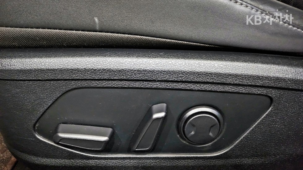 Hyundai Sonata — miniaturë 22