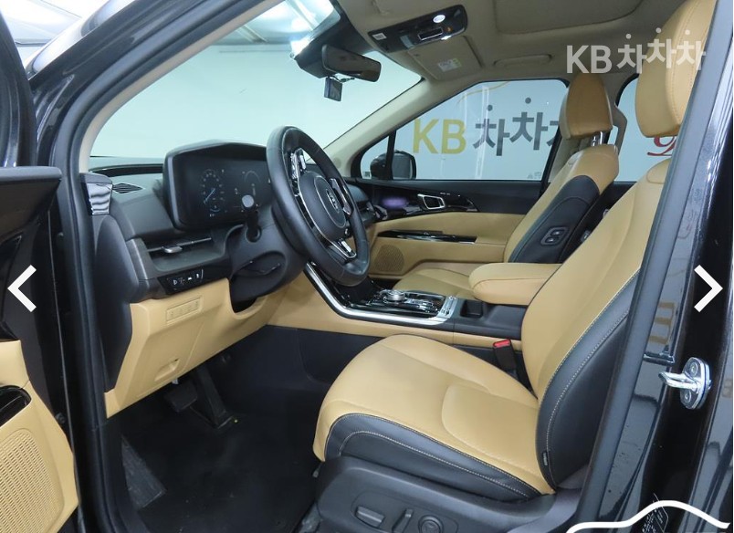 Kia Carnival — miniaturë 5