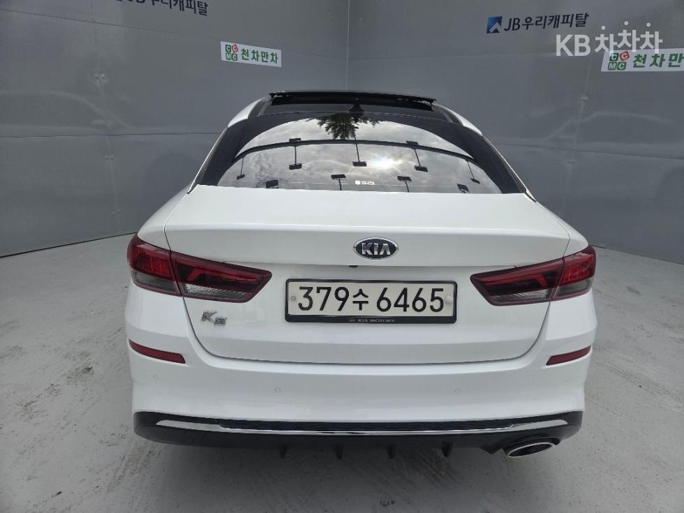 Kia K5 — miniaturë 6