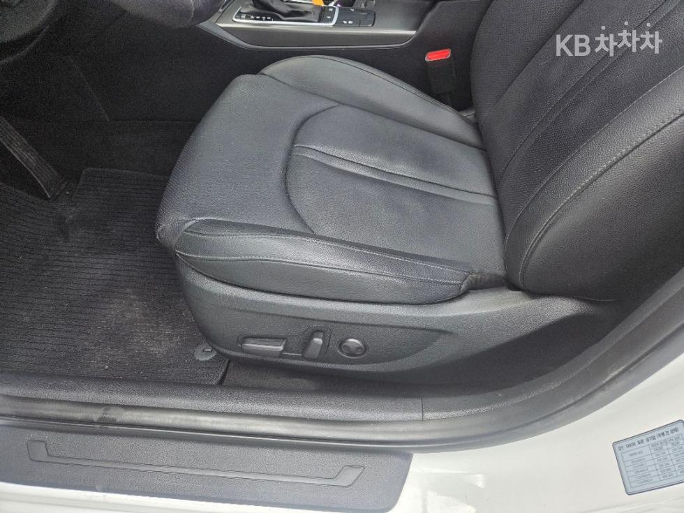 Kia K5 — miniaturë 8