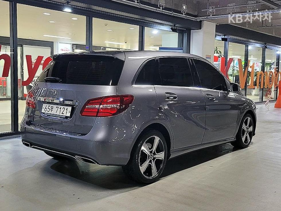 Mercedes-Benz B-klasse — miniaturë 4