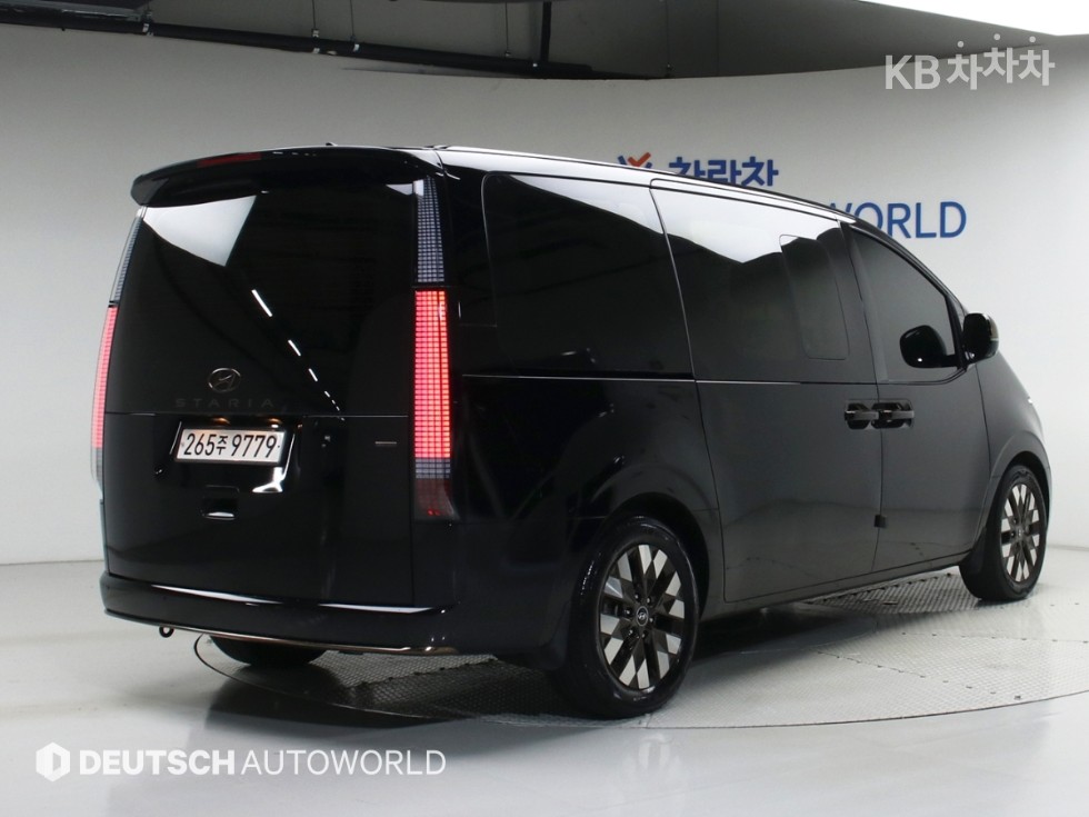 Hyundai Staria — miniaturë 2
