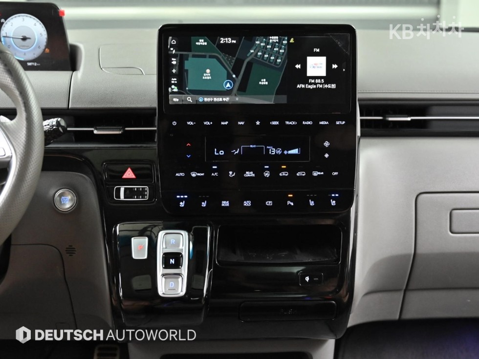 Hyundai Staria — miniaturë 14