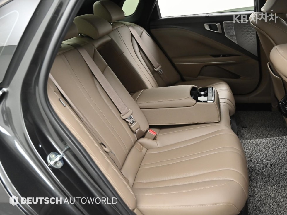 Kia K8 — miniaturë 12