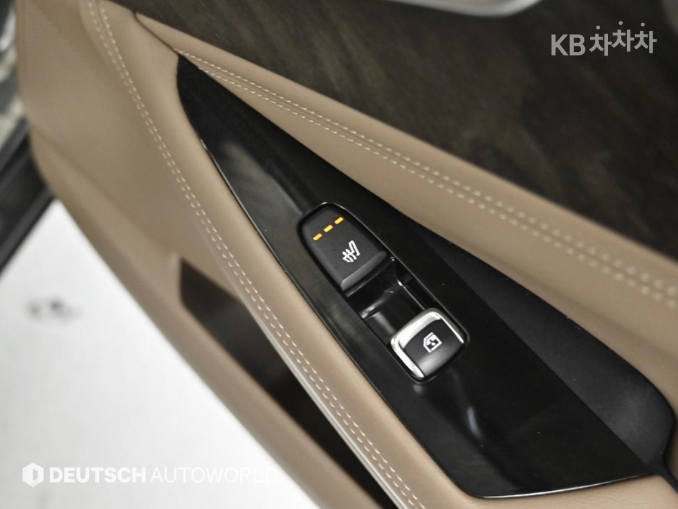 Kia K8 — miniaturë 16