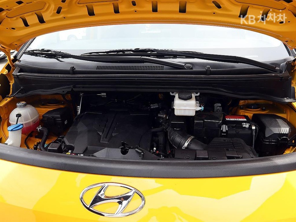 Hyundai Staria — miniaturë 19