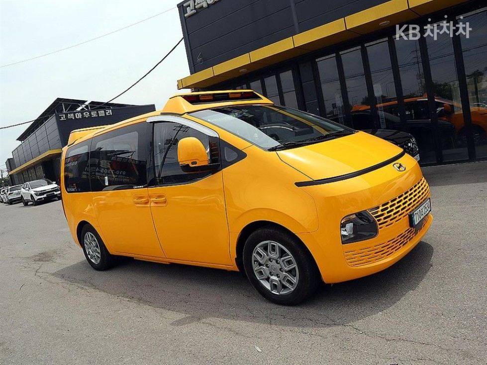Hyundai Staria — miniaturë 20