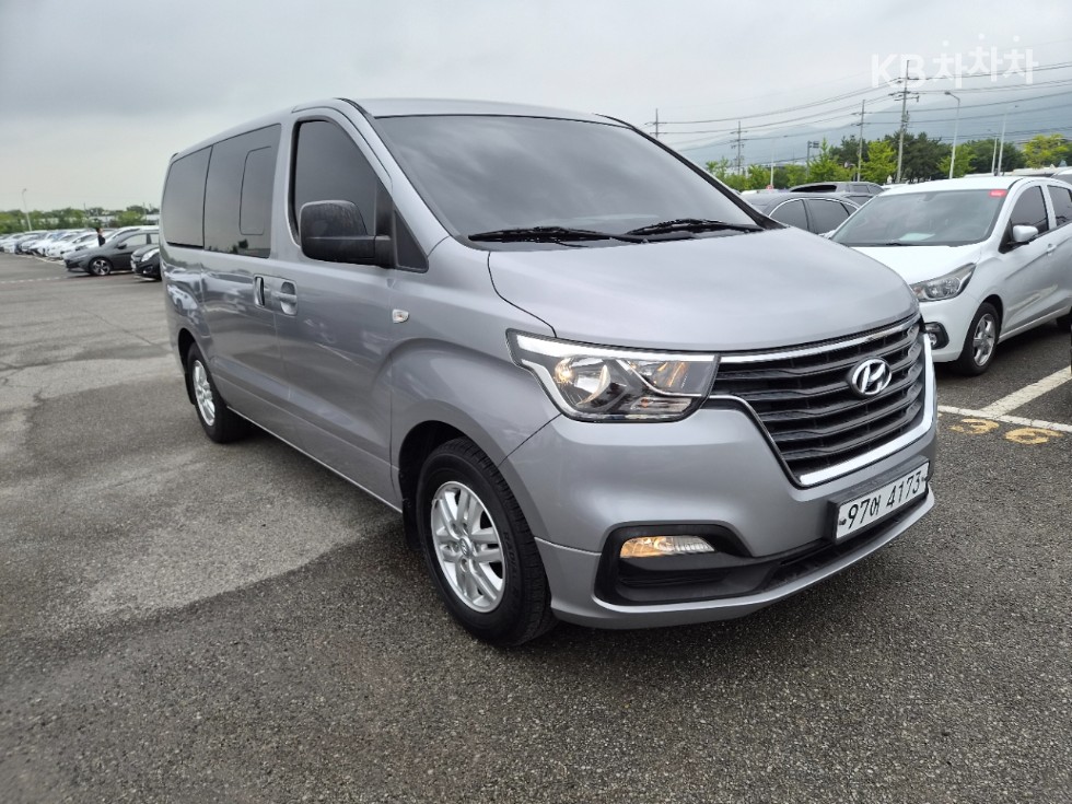 Hyundai Starex — miniaturë 2