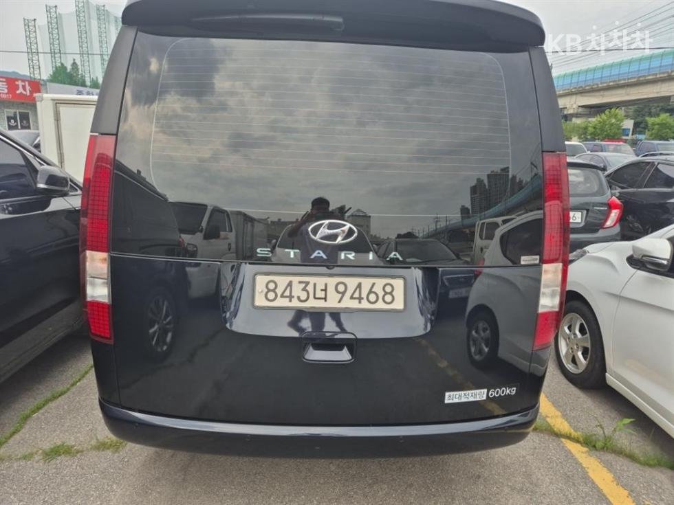 Hyundai Staria — miniaturë 2