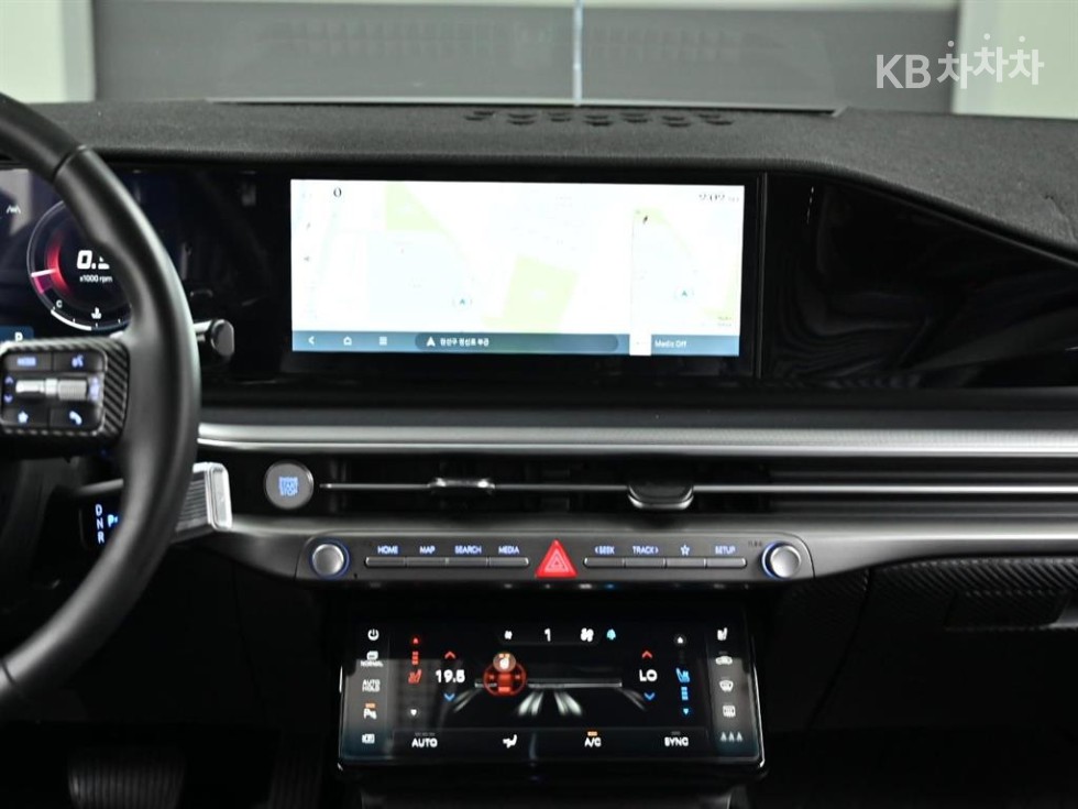 Hyundai Grandeur — miniaturë 13