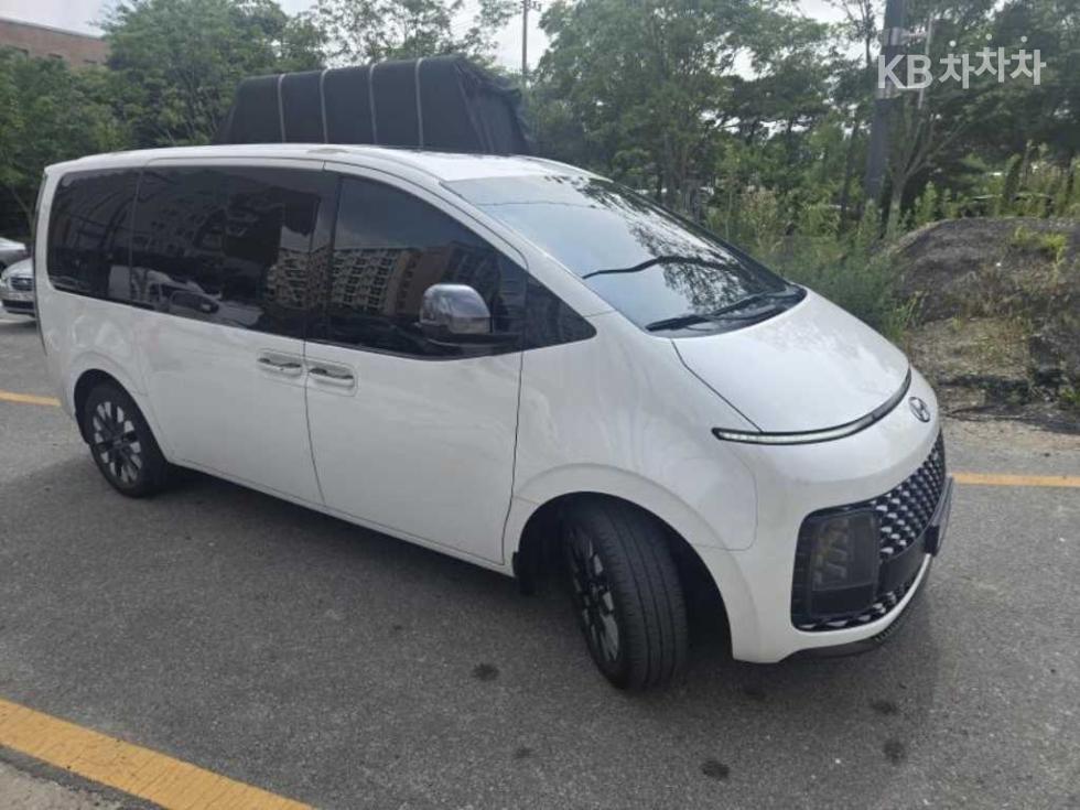 Hyundai Staria — miniaturë 3