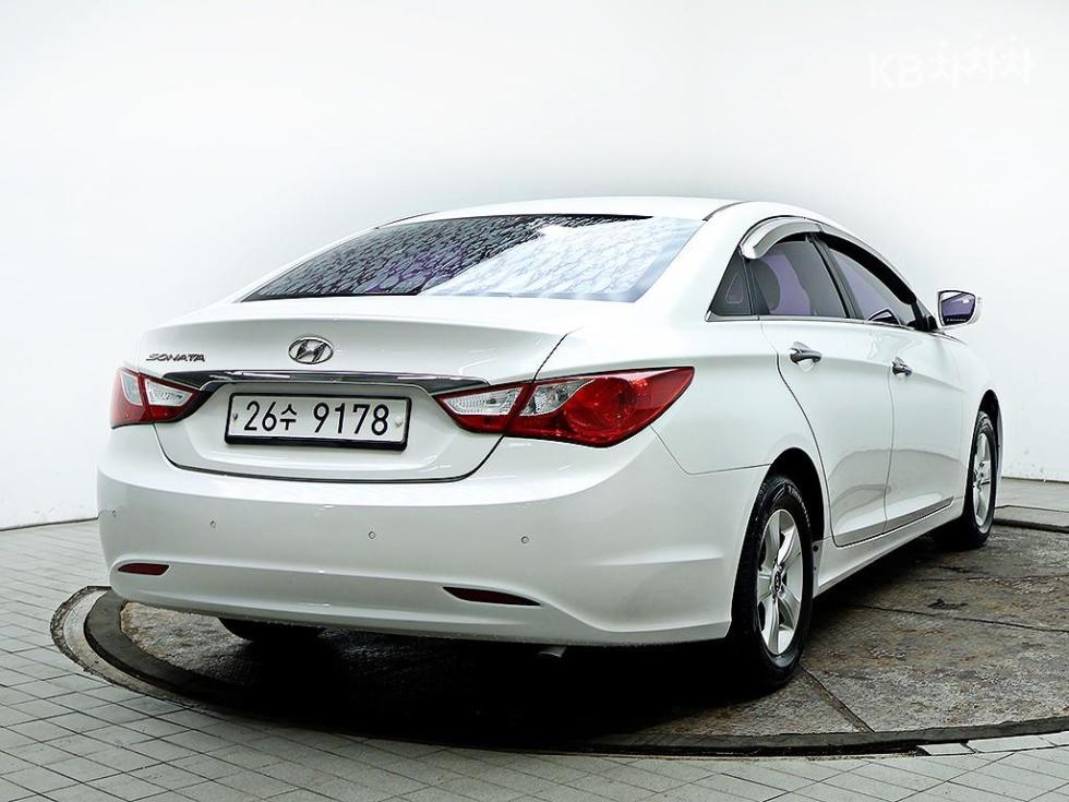 Hyundai Sonata — miniaturë 4