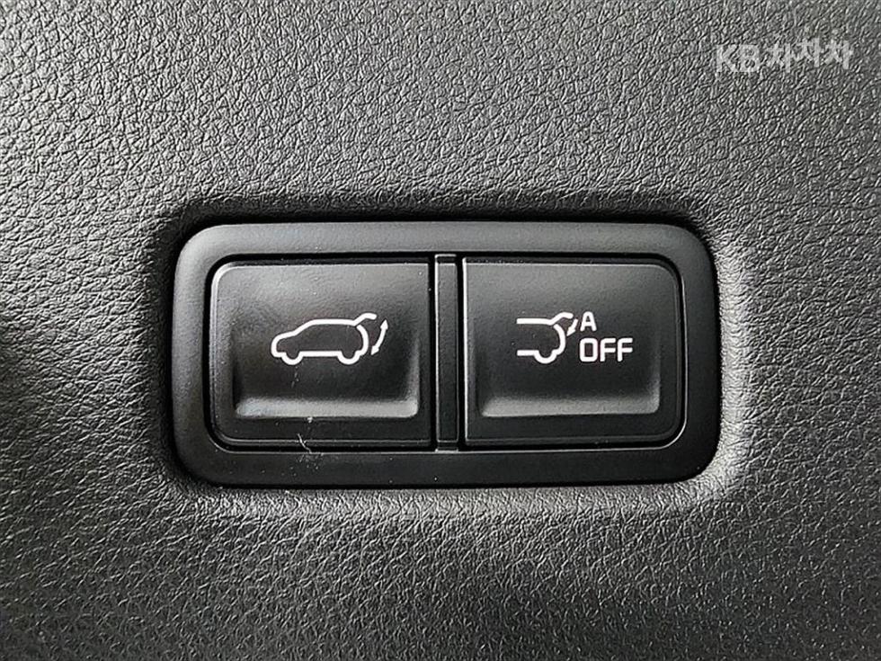 Kia Carnival — miniaturë 16
