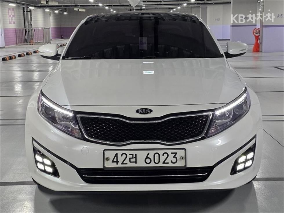 Kia K5 — miniaturë 3
