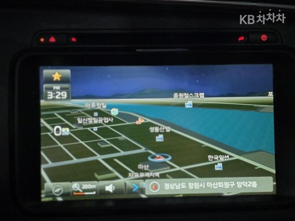 Kia K5 — miniaturë 12