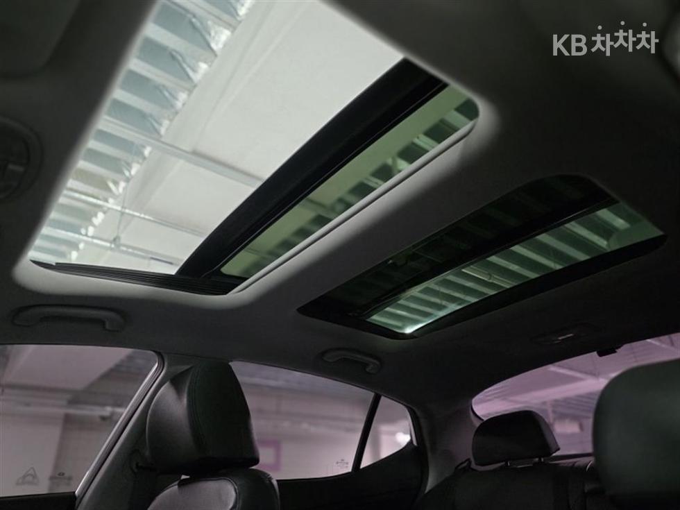 Kia K5 — miniaturë 14