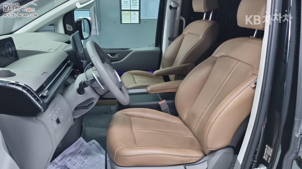 Hyundai Staria — miniaturë 9