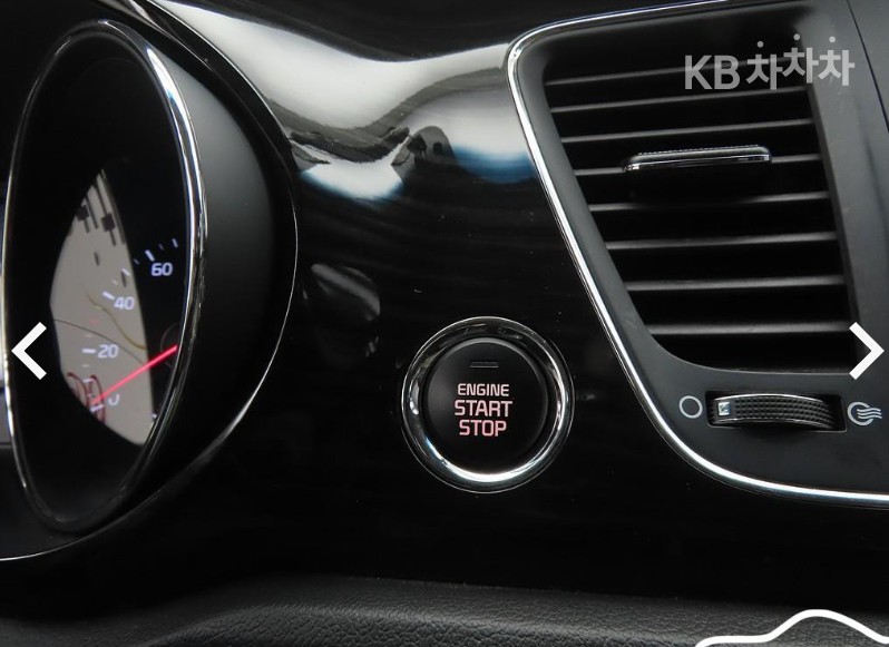 Kia Carnival — miniaturë 15